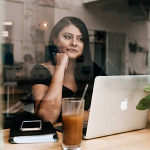 Meet your Posher, Lama